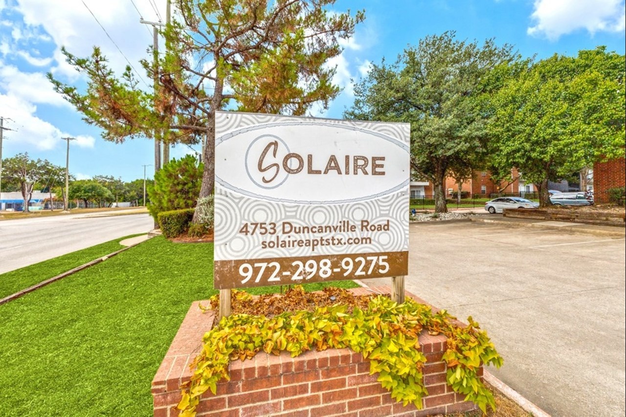Solaire - Dallas, TX - Photo 1 of 9