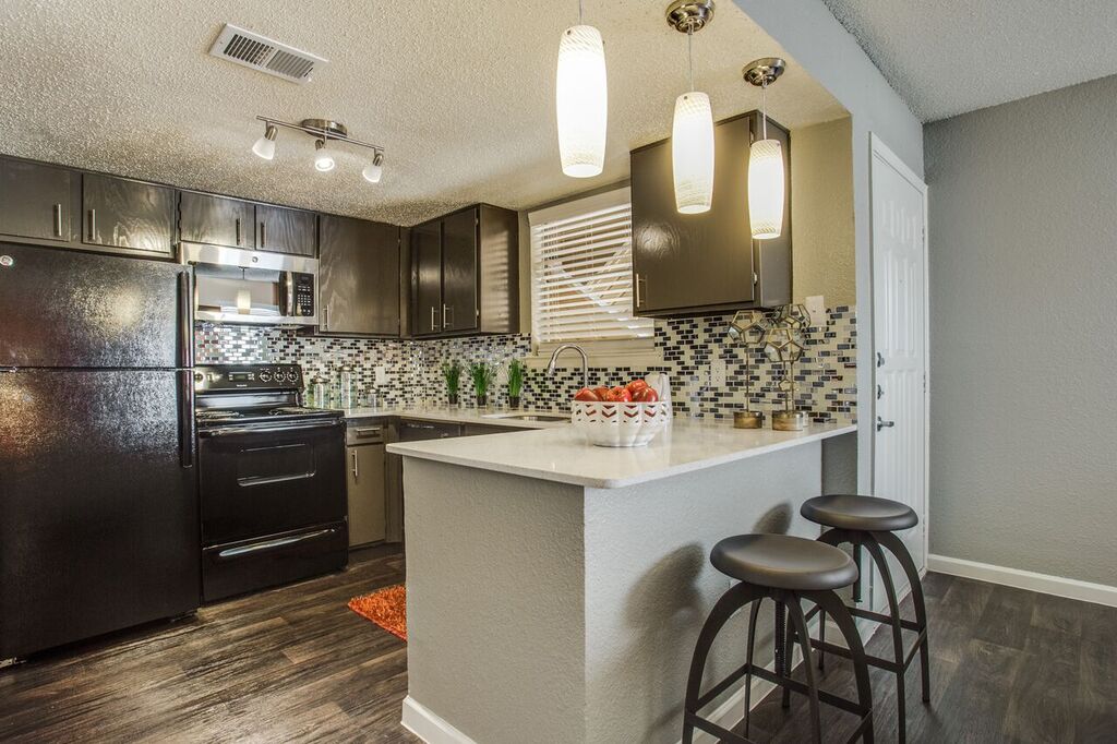 Preslee - Kitchen - Photo 8 of 13