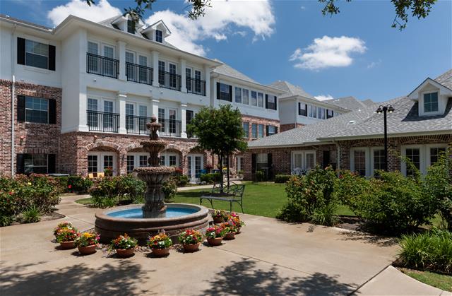 Twin Rivers Apartment