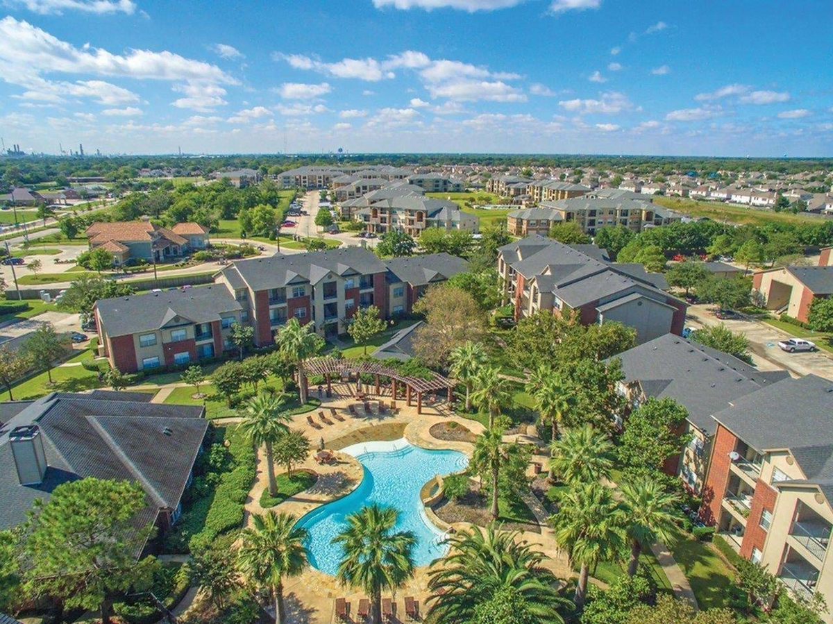 Preserve at Baytown 929+ for 1, 2 & 3 Bed Apts