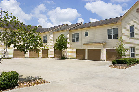 Aston at Cinco Ranch - Exterior - Photo 3 of 32