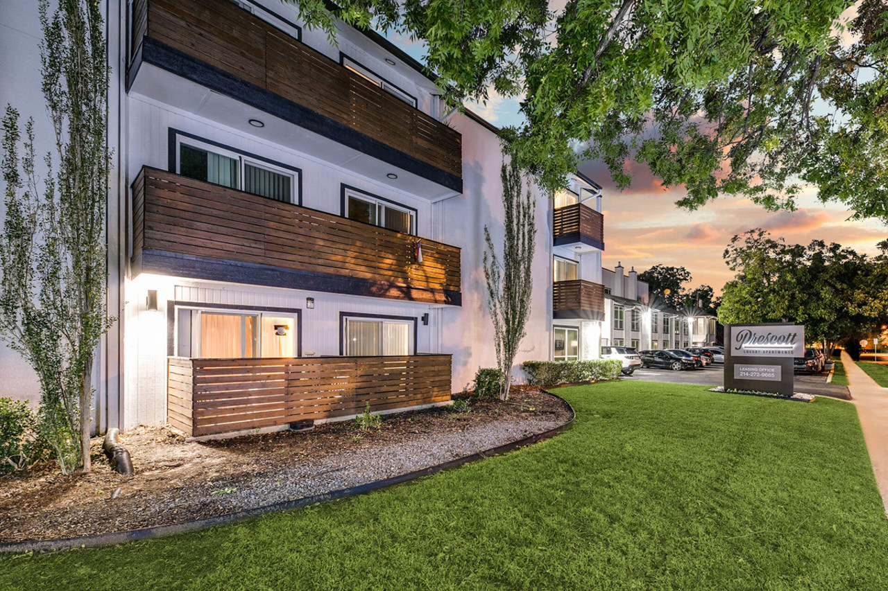 Prescott Luxury Apartments - Dallas, TX - Photo 1 of 14