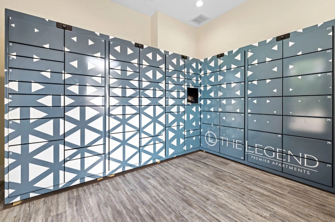 Legend Premier - Package Station - Photo 4 of 24