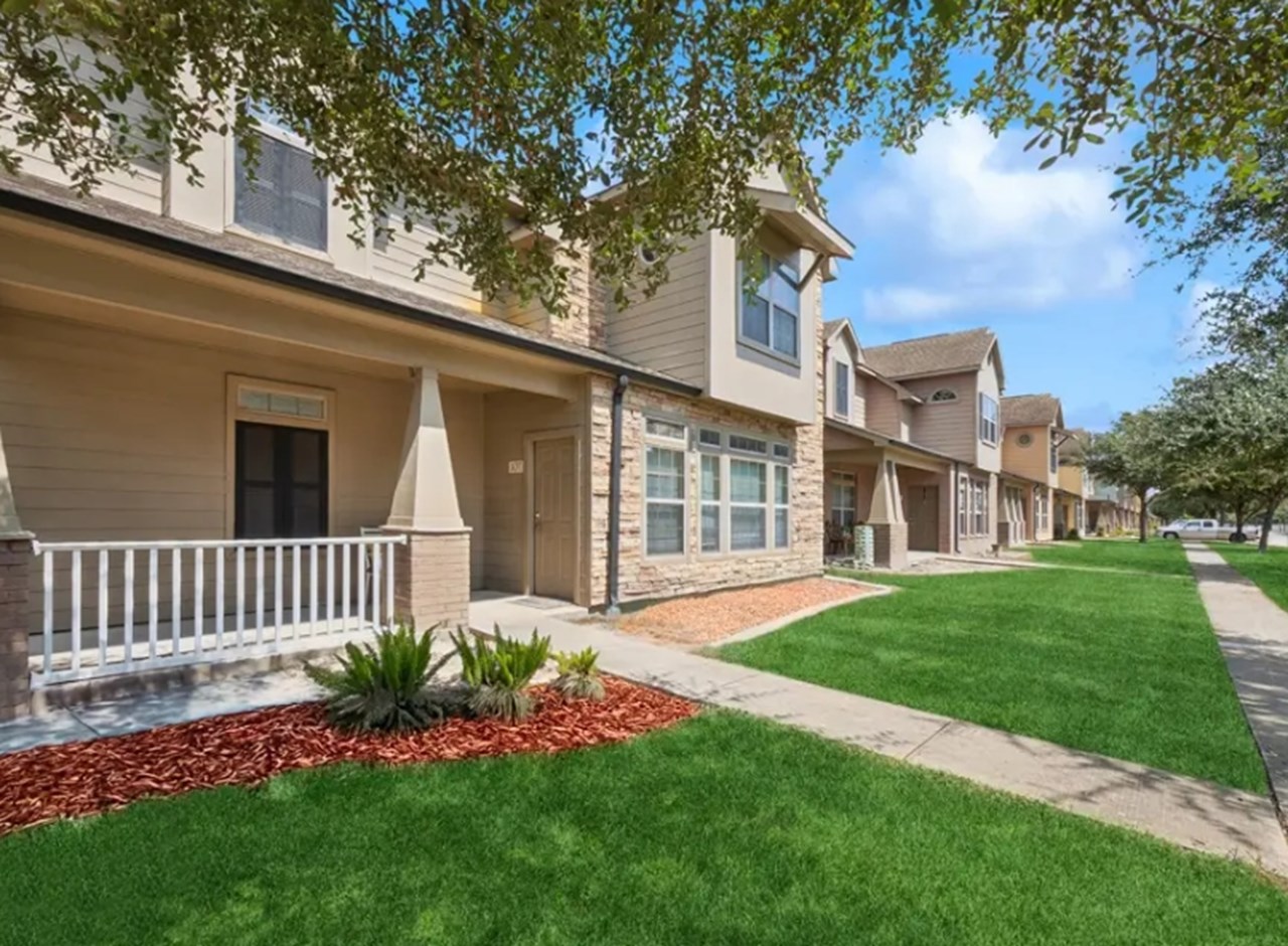 Parkway Ranch I & II - Houston, TX - Photo 1 of 4