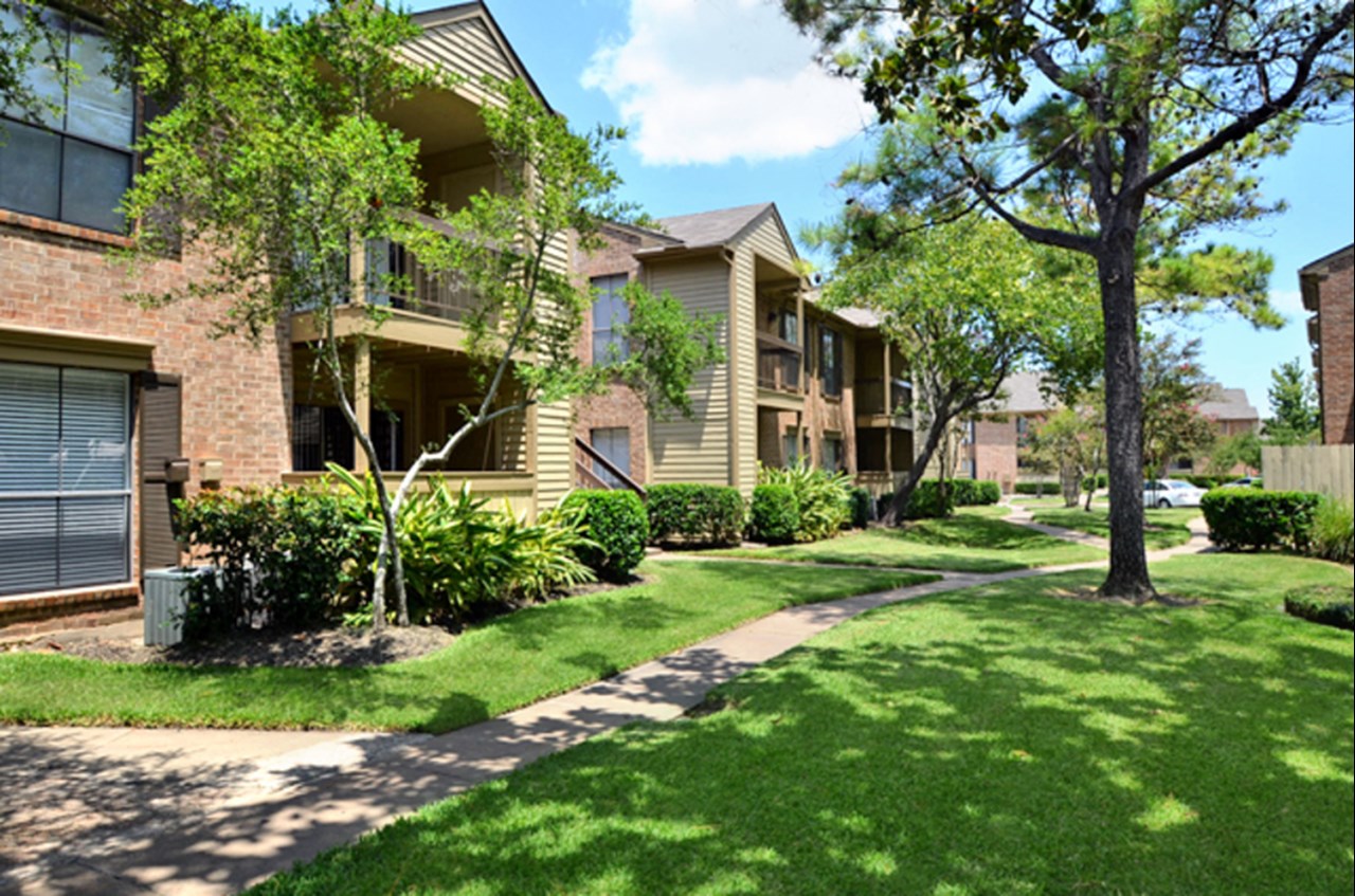 Westborough Crossing - Katy, TX - Photo 1 of 53