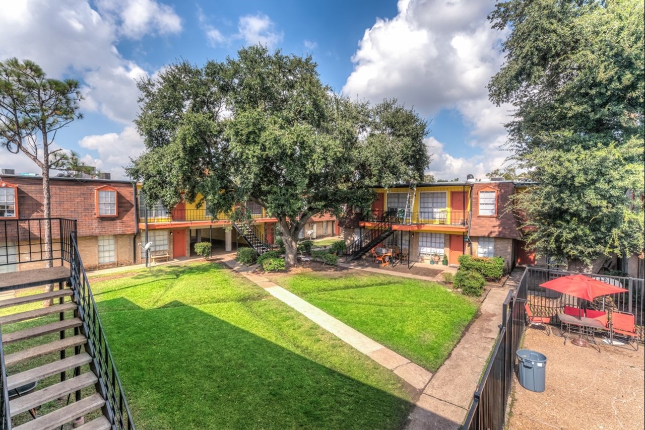 Villa Nueva - Houston, TX - Photo 1 of 5
