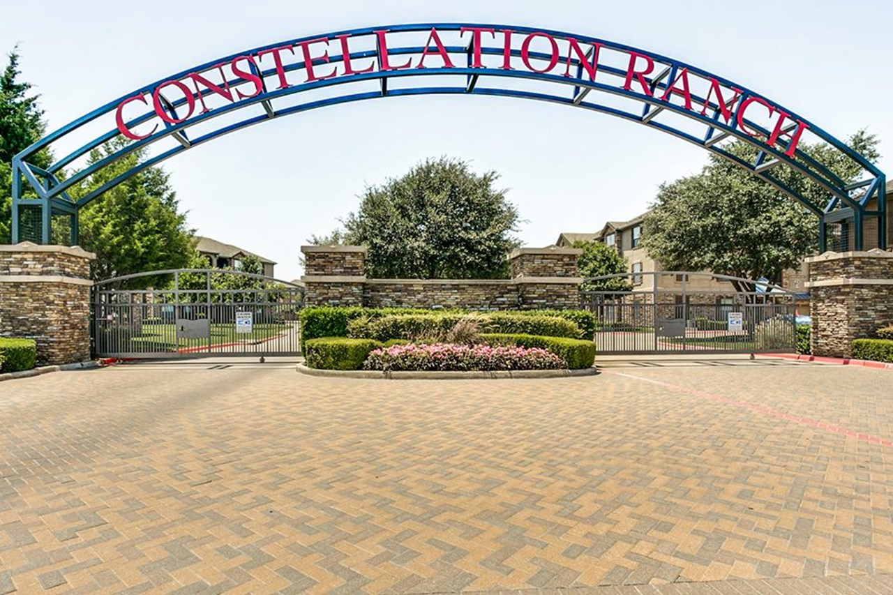 Constellation Ranch - Fort Worth, TX - Photo 1 of 31