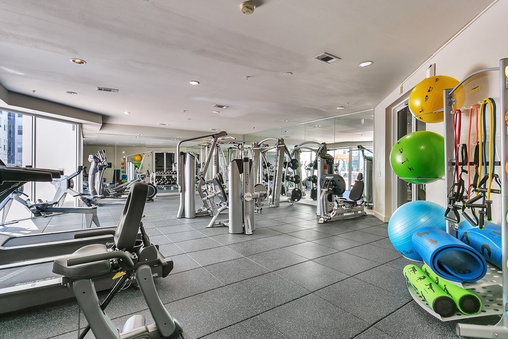 Radius Turtle Creek - Fitness - Photo 6 of 16