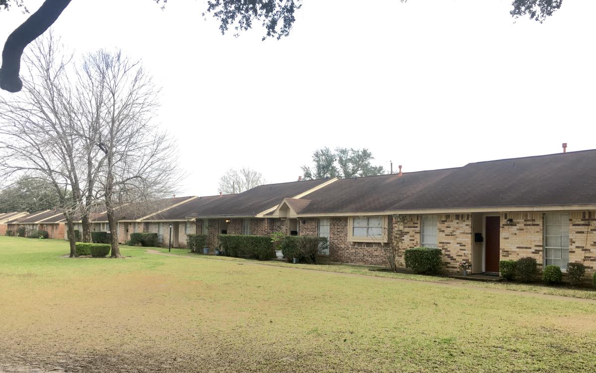 Town Plaza Deer Park View Floorplans, Photos & More