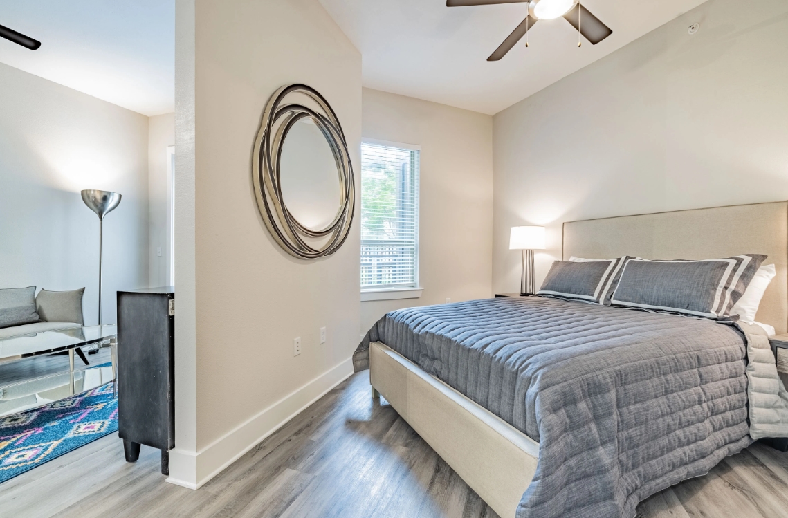 Bridge at Midtown Commons II - Bedroom - Photo 4 of 5