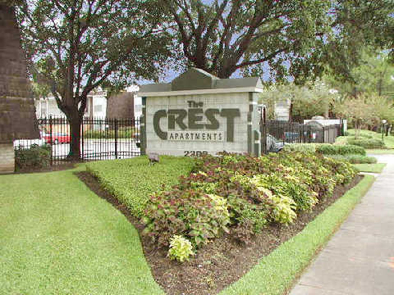 Crest - Houston, TX - Photo 1 of 9