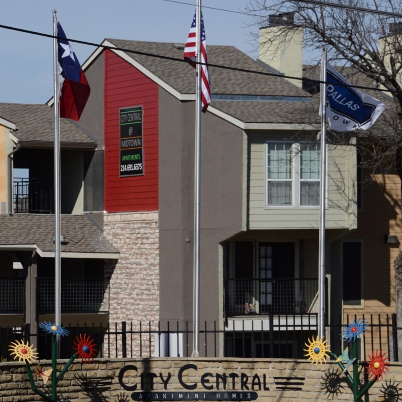 Urbano at Midtown - Dallas, TX - Photo 1 of 4
