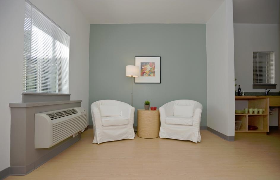 NHH Perry - Interior - Photo 2 of 5