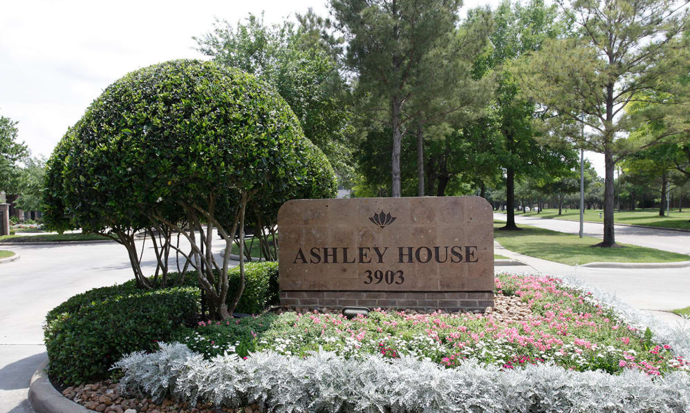 Ashley House Katy 1050+ for 1, 2 & 3 Bed Apts