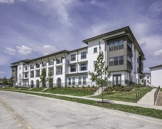 Modera Walsh - Exterior - Photo 3 of 17