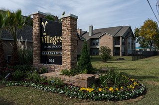 Villages of Lake Jackson Apartments Lake Jackson Texas