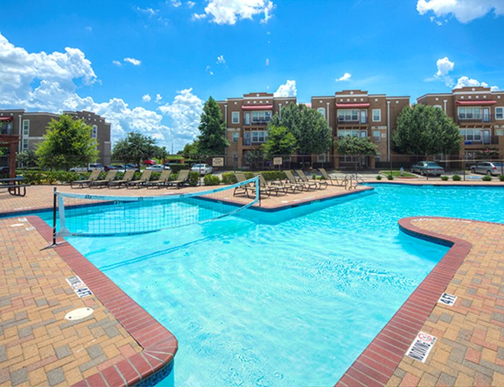 Uptown Denton 1669+ for 1, 2, 3 & 4 Bed Apts