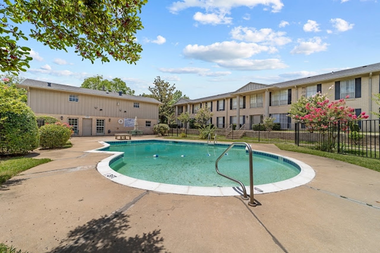 Concord Village - Sherman, TX - Photo 1 of 11