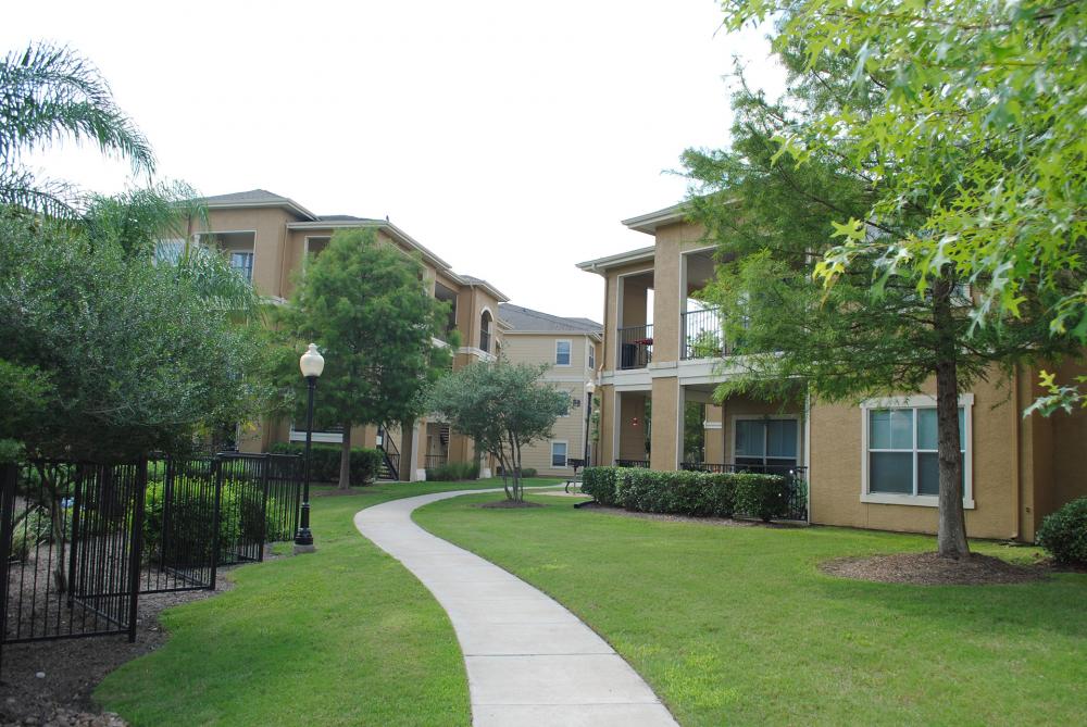 Villas at River Park West Apartment