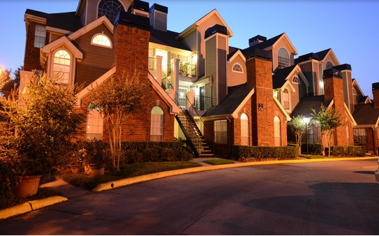 Waterford Square Apartment