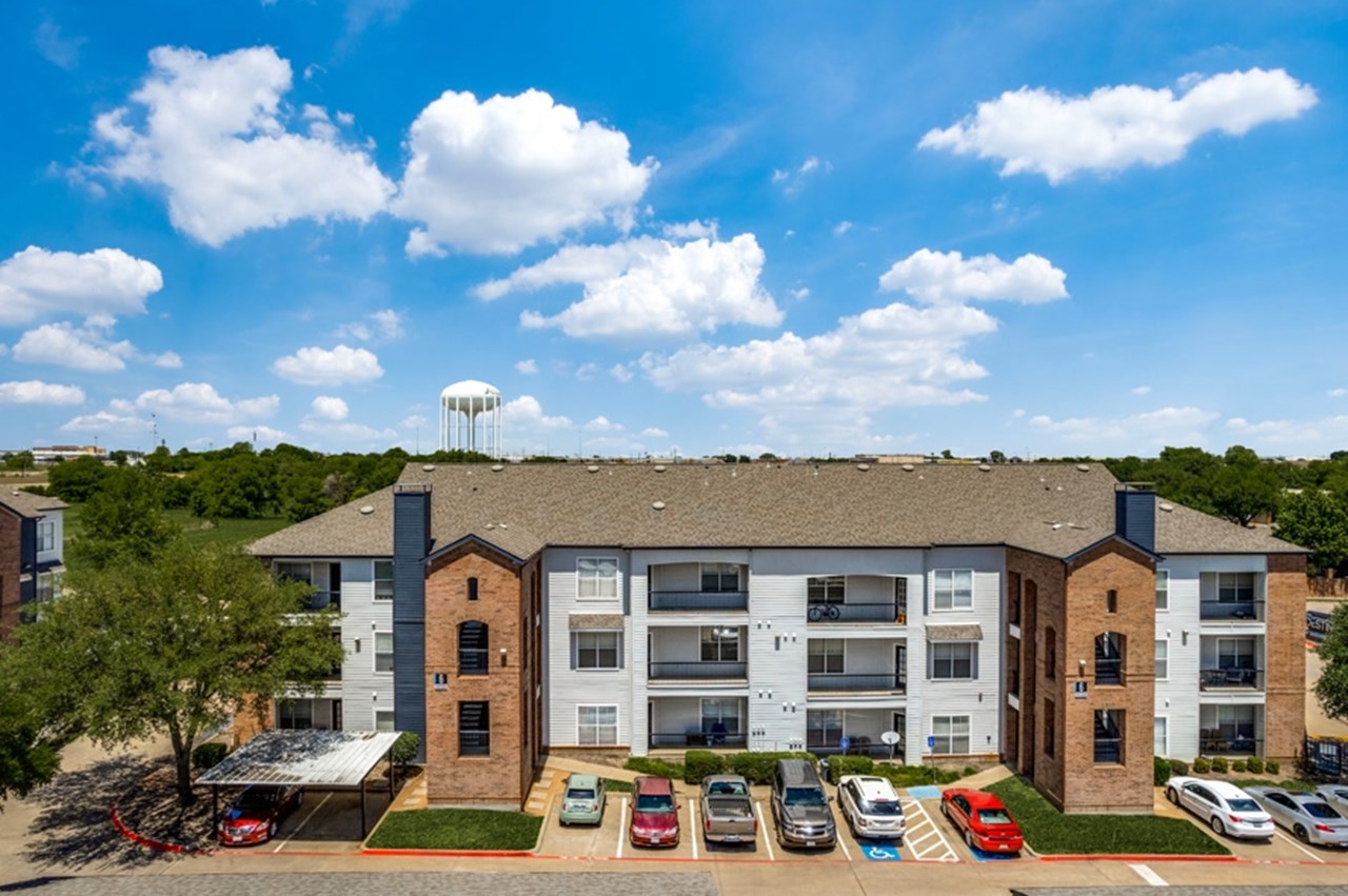 Neurock of Destino - Grand Prairie, TX - Photo 1 of 28