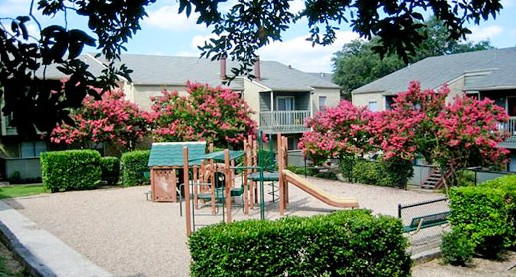 Woodland Heights - Playground - Photo 4 of 5