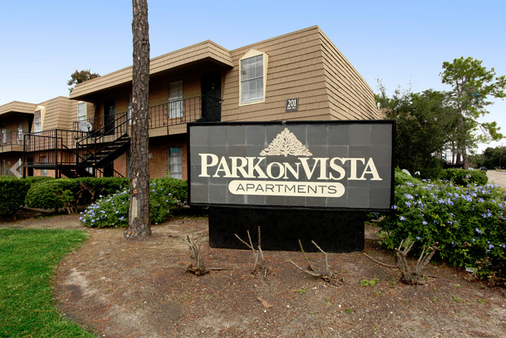 Park on Vista Apartment