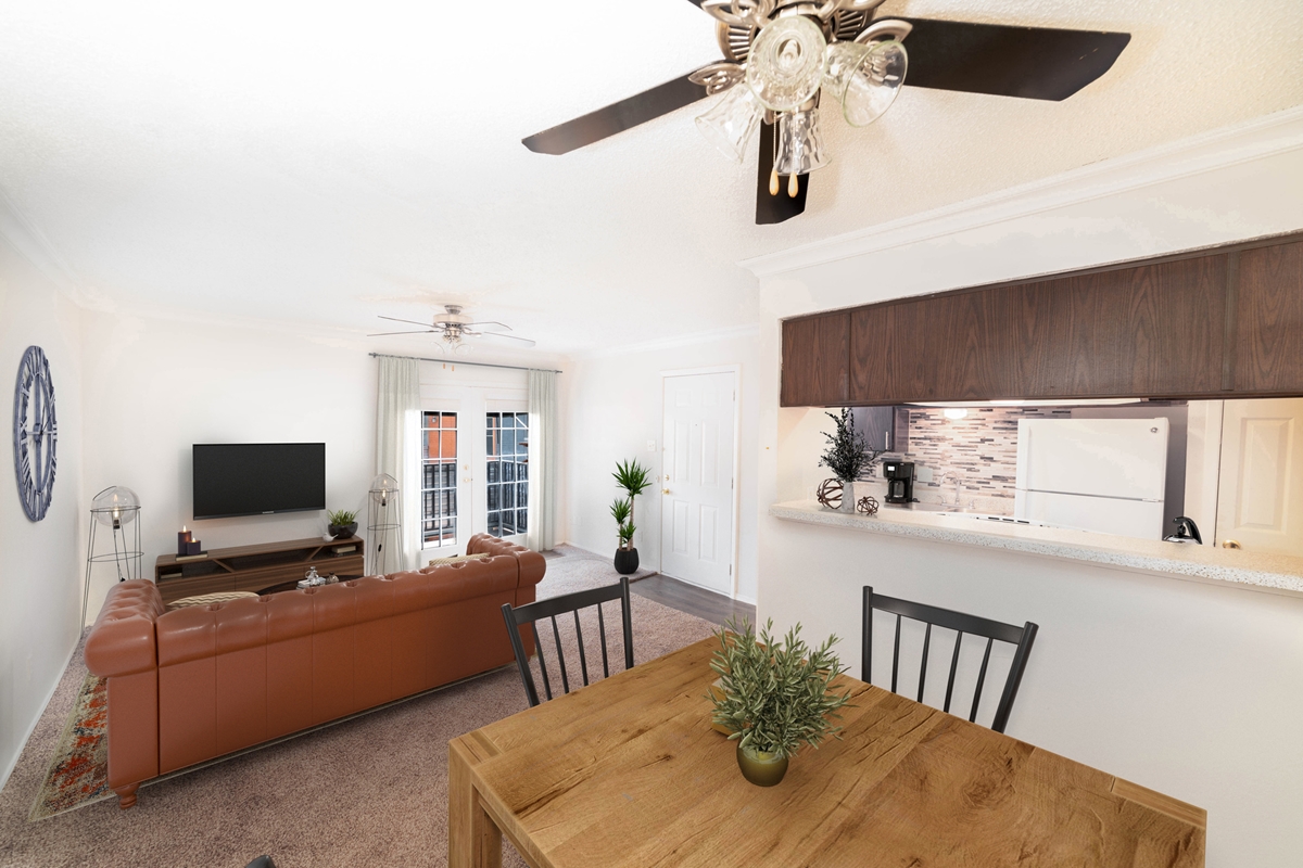 Ariva - Living Area - Photo 5 of 8