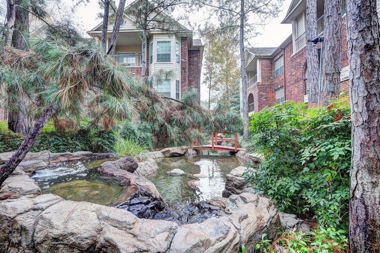 Park at Westcreek Apartment