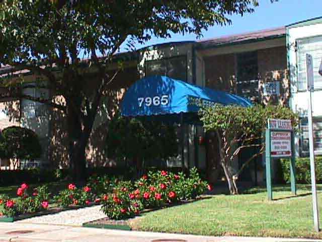 Cliffbrook Condos Apartment