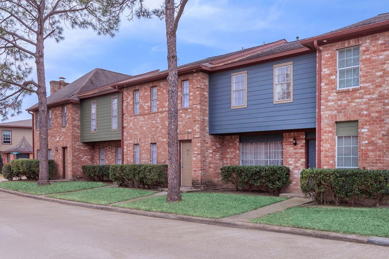Kimberley Parkside - Houston, TX - Photo 1 of 52
