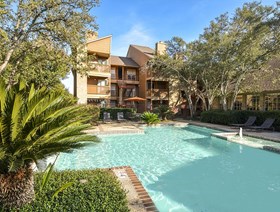 Oak Springs Apartments San Antonio Texas
