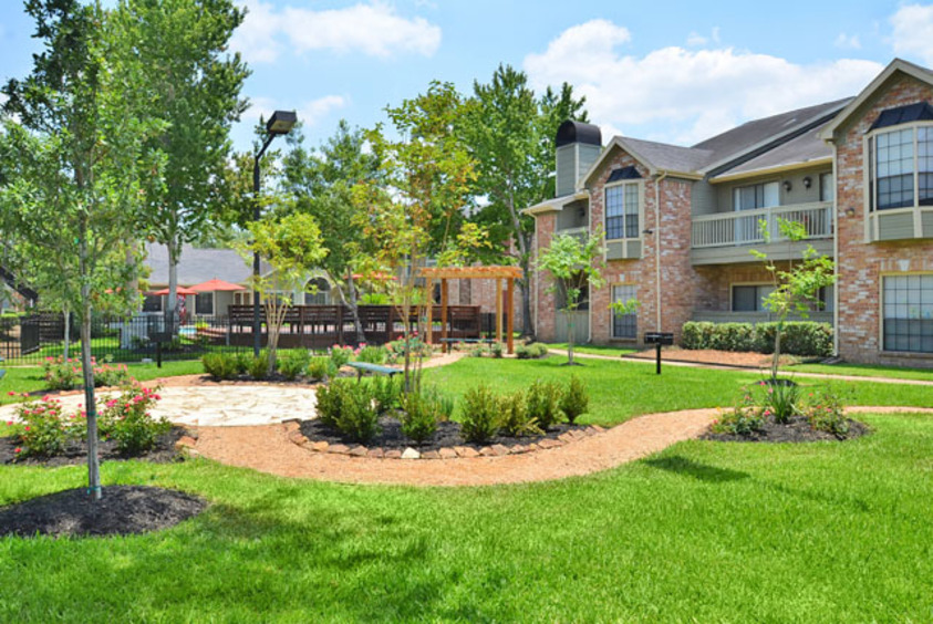 Green Tree Place Apartment