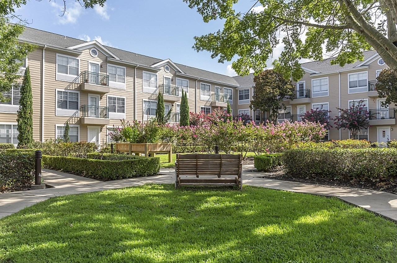 Brookdale First Colony - Sugar Land, TX - Photo 1 of 3