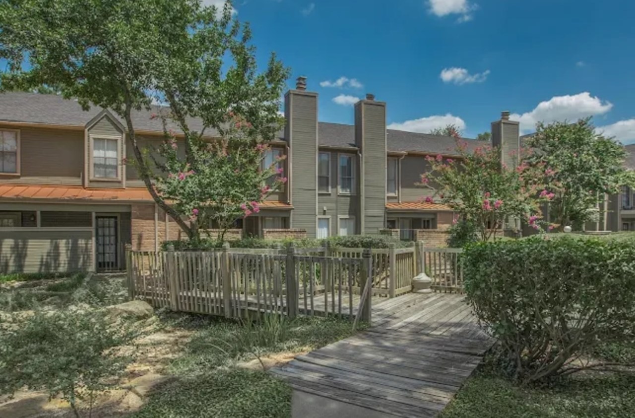Lamonte Park Townhomes - Houston, TX - Photo 1 of 6