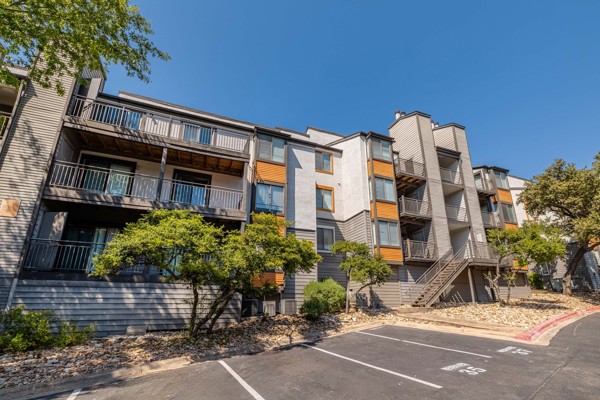 Capital Hills