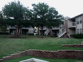 Hillside Apartments Carrollton Texas