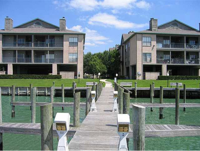 Pirates Landing Apartment