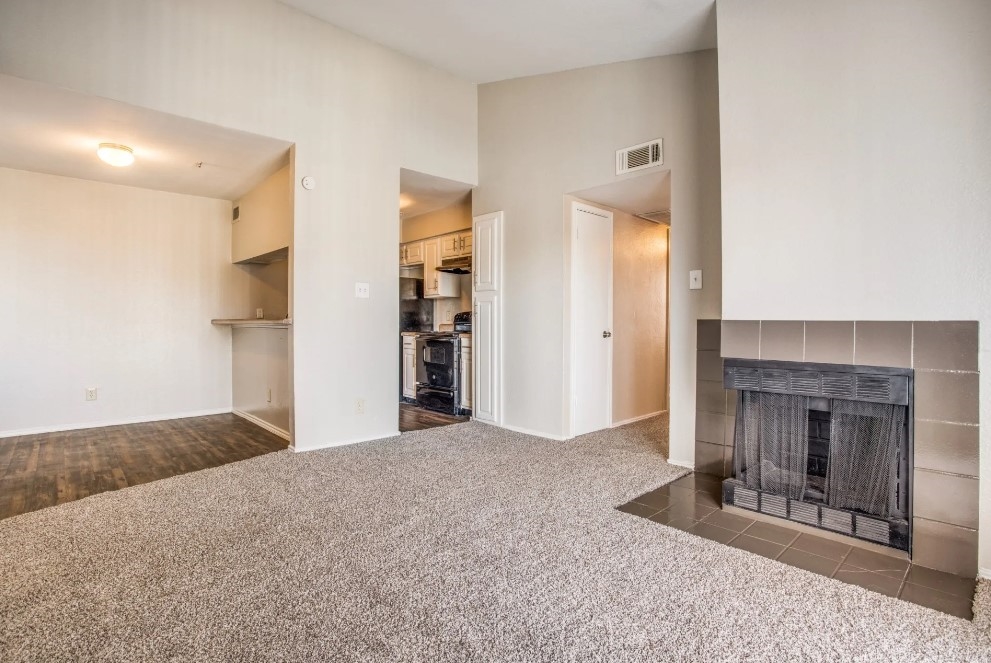 Declan I - Living Area - Photo 8 of 29
