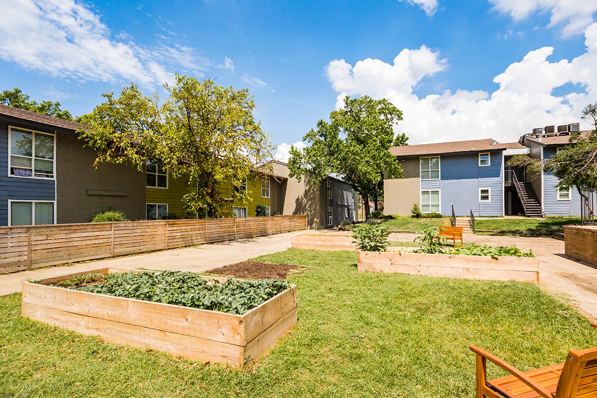 Estara - Courtyard - Photo 2 of 22