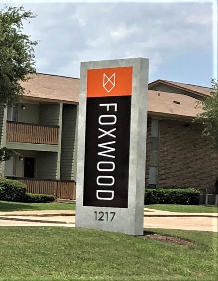 Foxwood Apartments