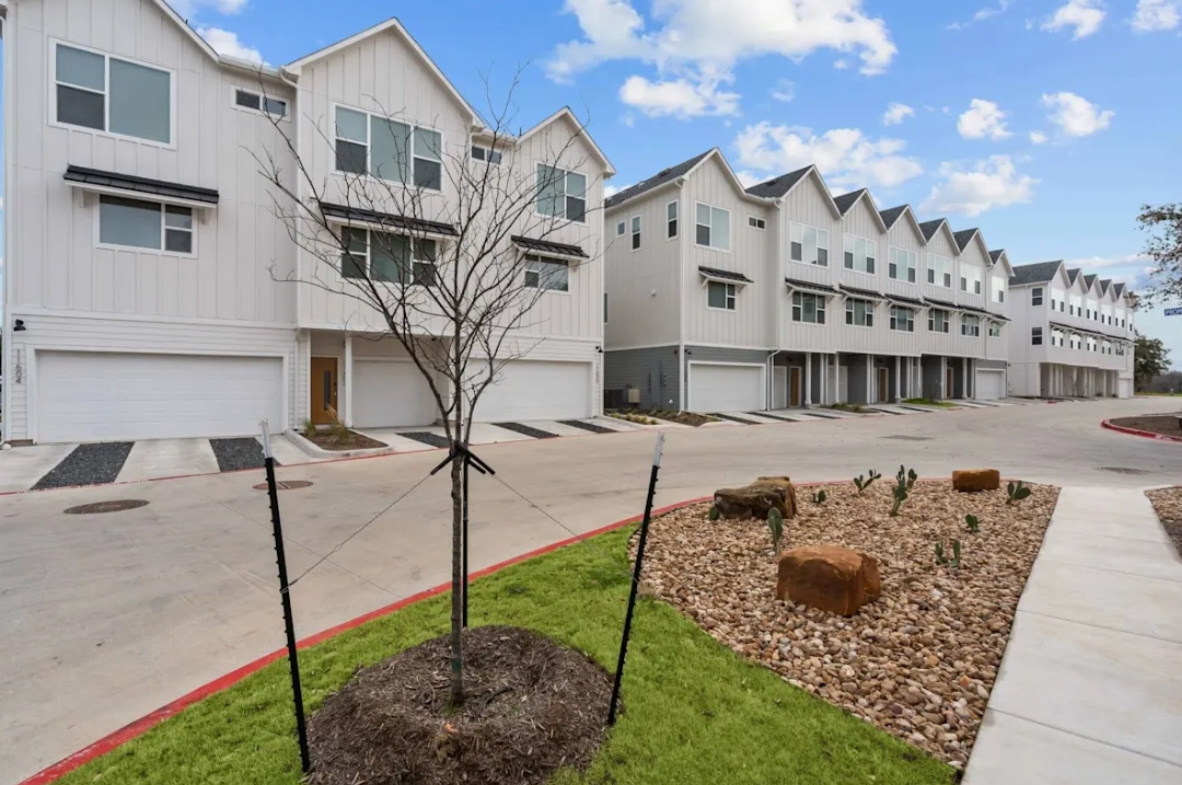Villae ATX - Manchaca, TX - Photo 1 of 28