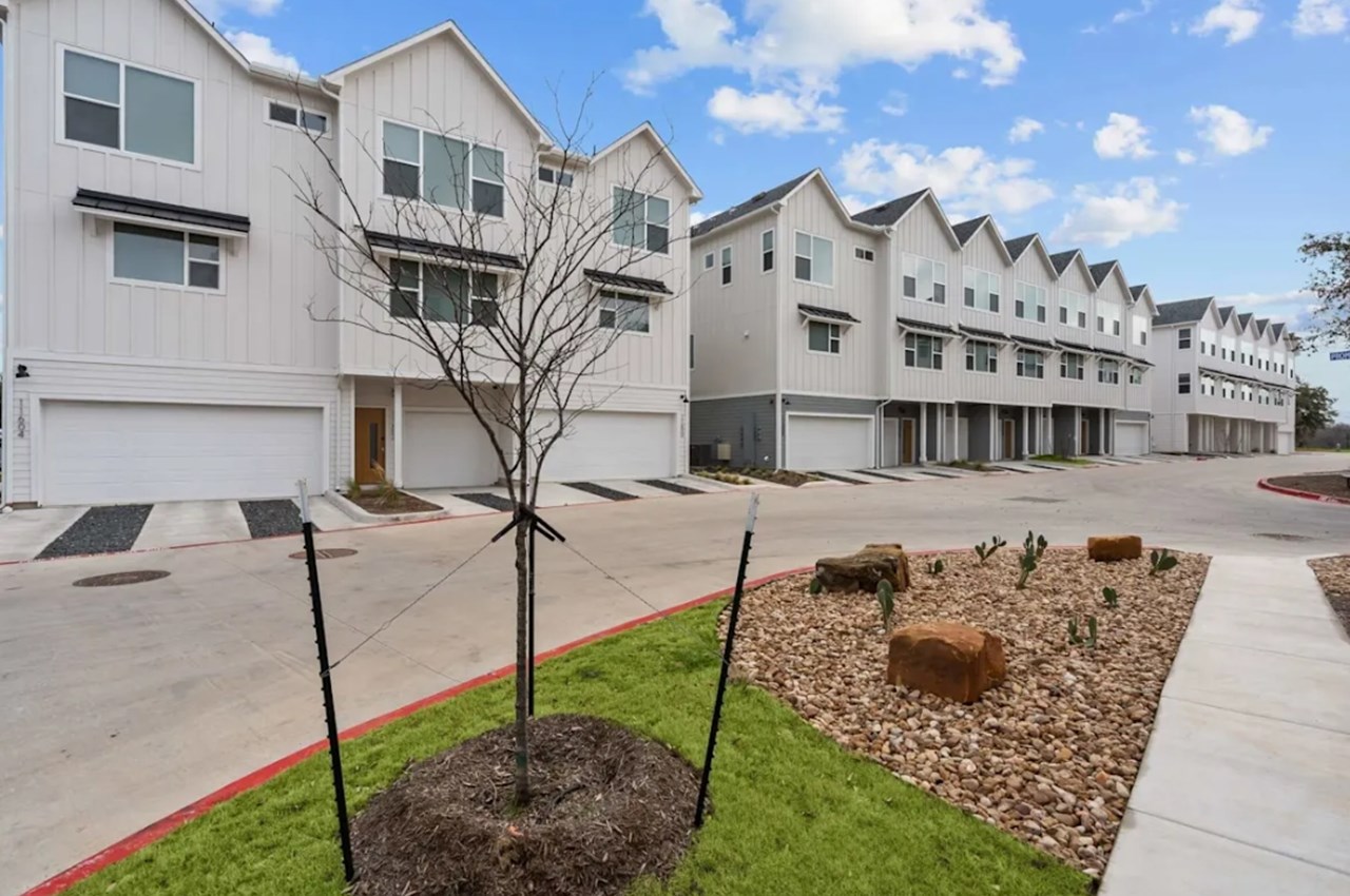 Villae ATX - Manchaca, TX - Photo 1 of 28
