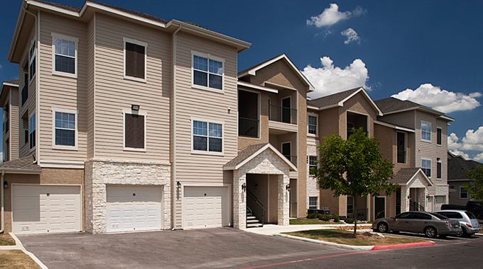 Alamo Ranch Apartment