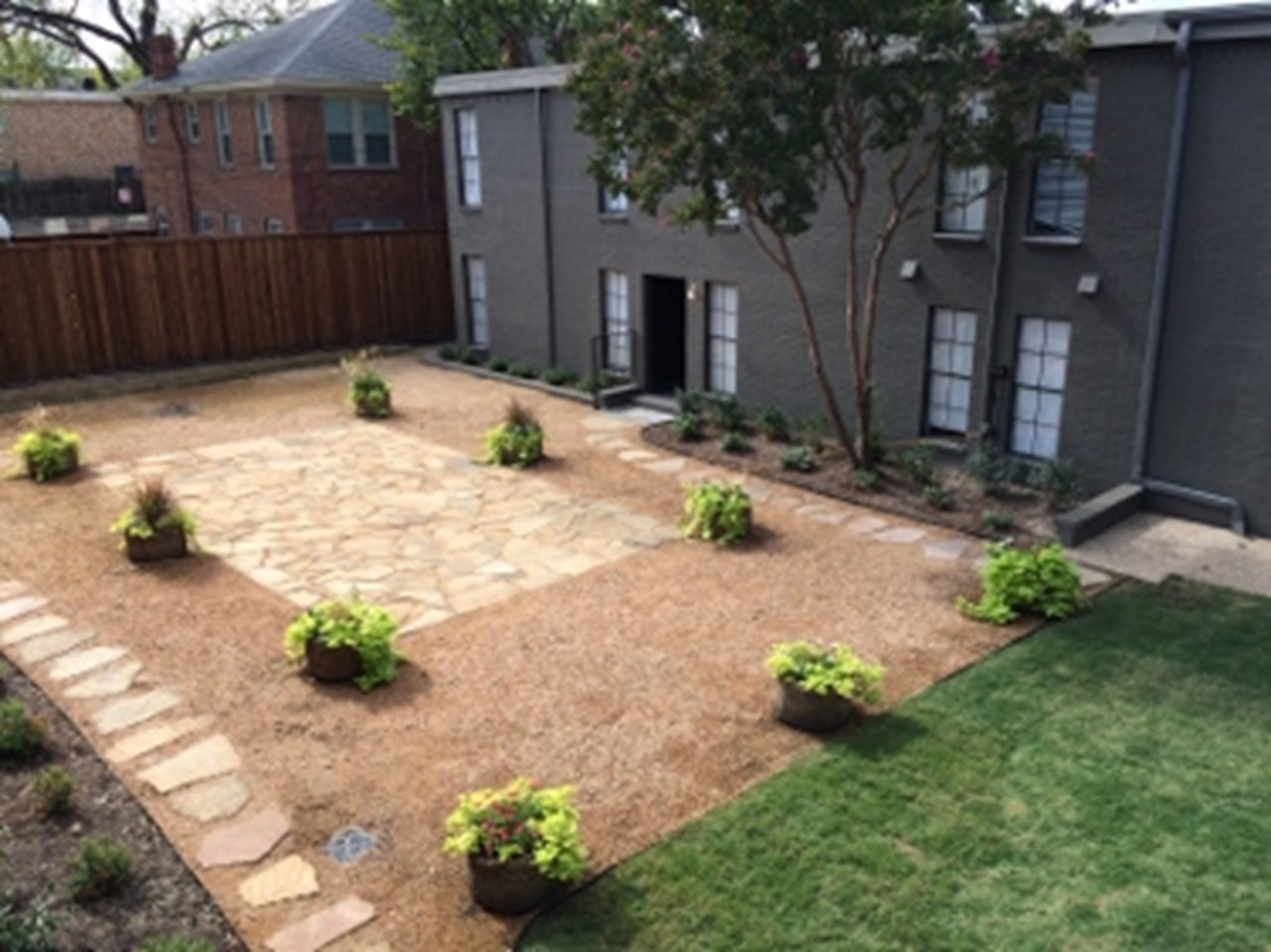 Kimpton - Exterior - Photo 4 of 10