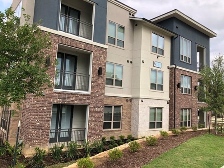 Founders Parc Apartments Euless
