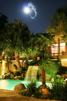 Verandah Bungalows - Pool - Photo 8 of 25