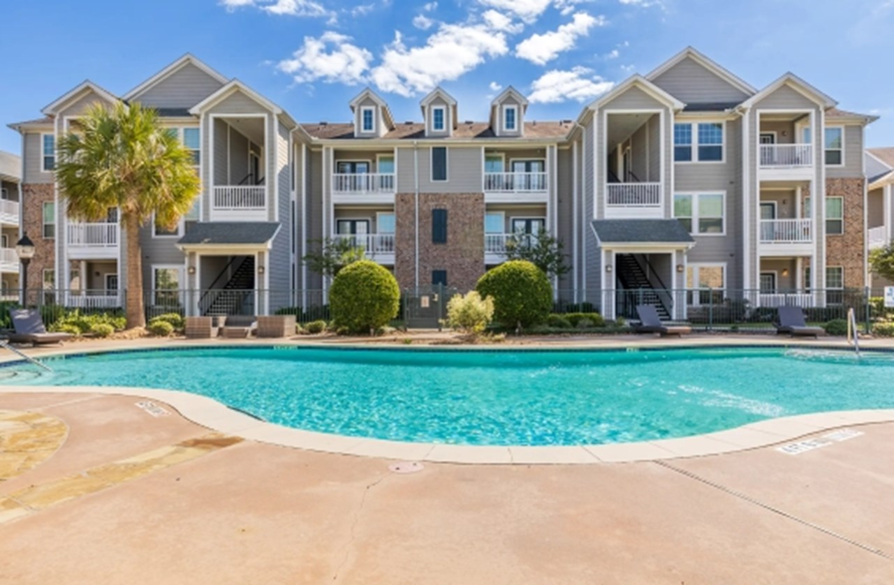 Luxe at Katy - Katy, TX - Photo 1 of 13