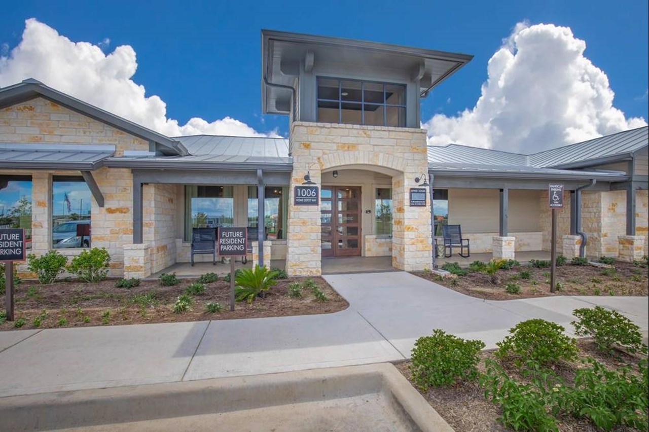 Hunters Crossing - Bastrop, TX - Photo 1 of 12