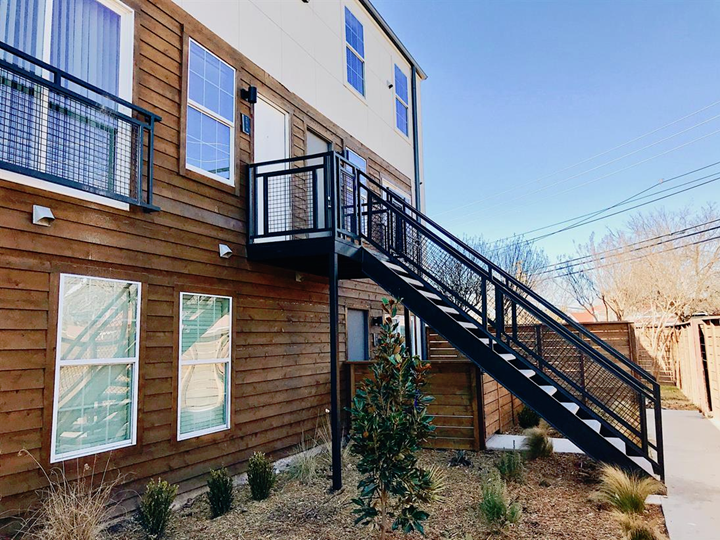 Fisher Trails Dallas 1200+ for 1, 2 & 3 Bed Apts